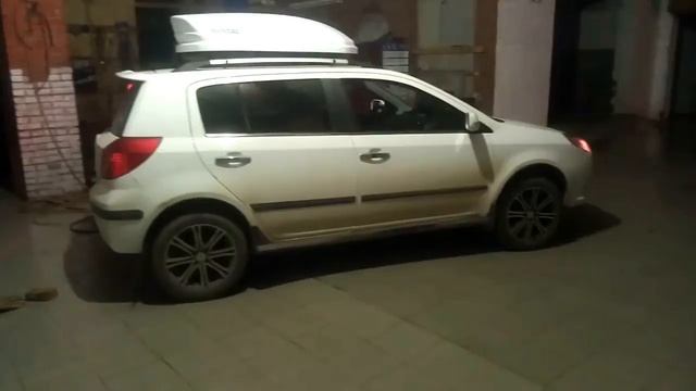 GEELY MK CROSS + TC смотреть онлайн