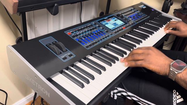Ketron EVENT AJAMSONIC | Lonely - Asake | Lazman Studios смотреть онлайн