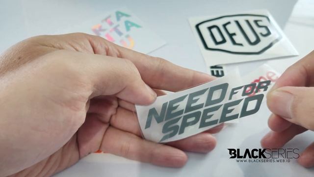 Tutorial cara membuka cutting stiker Oracal 651 (matte) sebelum di tempelkan ke media смотреть онлайн