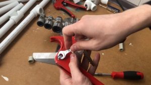 Регулировка ножниц для полипропиленовых труб