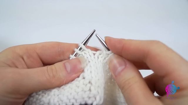 Шапка спицами. Шапка узором "Зигзаг" смотреть онлайн