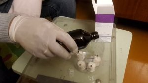 Димексид удаляет суперклей и краску с пластика