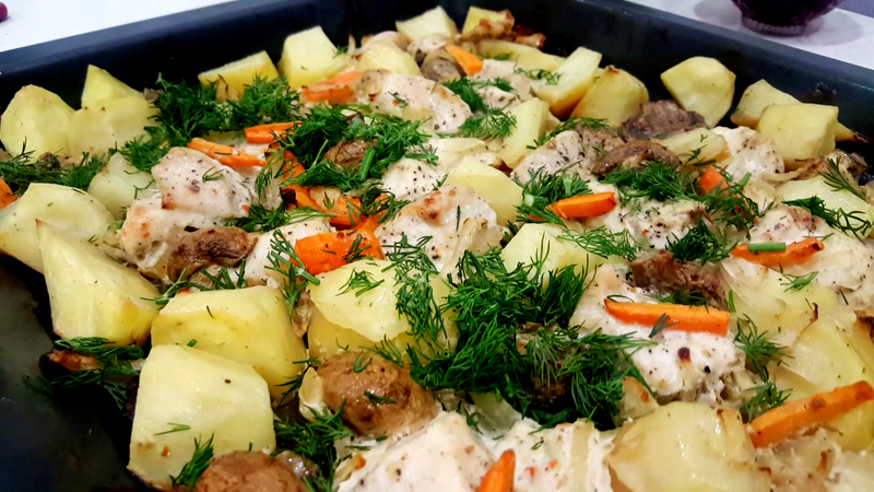 Вы обязательно должны попробовать это блюдо | Жаркое с мясом, картошкой и грибами!