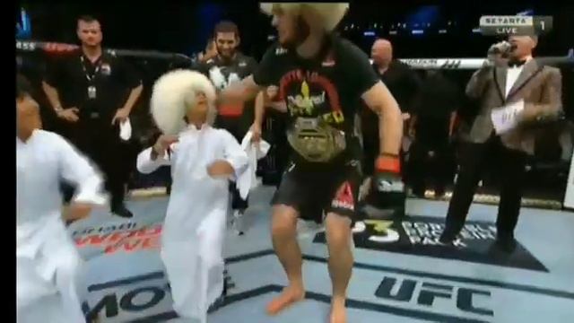 Альхамдулиллах Спасибо за победу Хабиба мы все мусульмане с тобой Хабиб Нурмагомедов чемпион смотреть онлайн