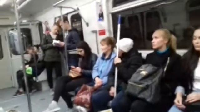 Поездка в метровагоне Казань перегон: Площадь Тукая-Суконная слобода смотреть онлайн