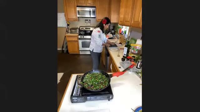 Chef Carmen Demo смотреть онлайн