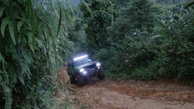 Toyota Landcruiser LC80 VS Extreme Terrain