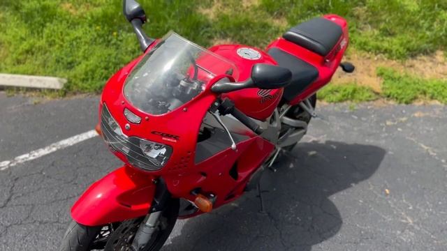 '97 HONDA CBR900RR FIREBLADE смотреть онлайн