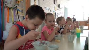Завтрак в детском саду