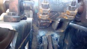 Самодельная щечная камнедробилка. В работе.