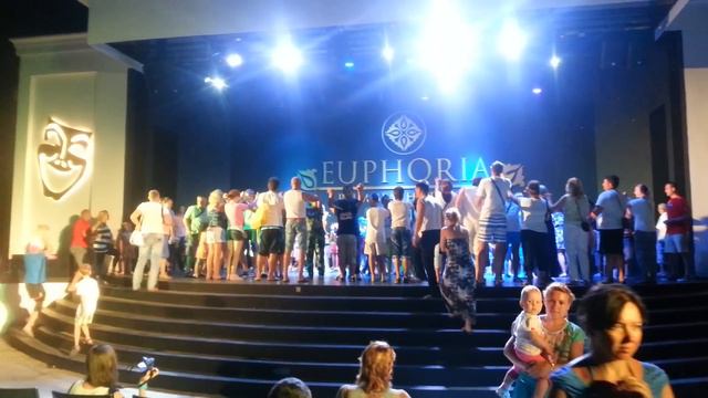 Euphoria Palm Beach смотреть онлайн