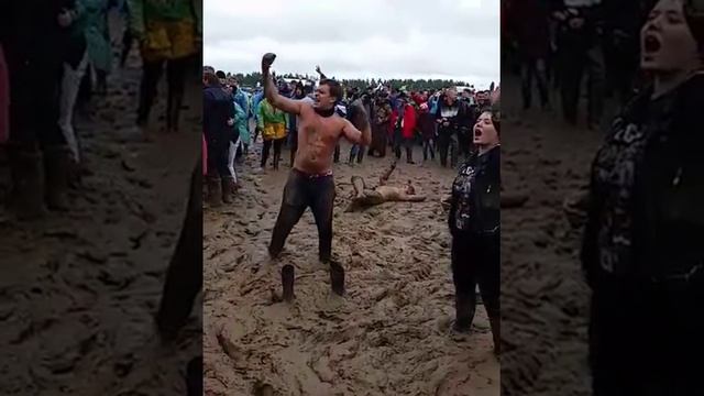 #Нашествие2017 музыка сводит с ума) смотреть онлайн