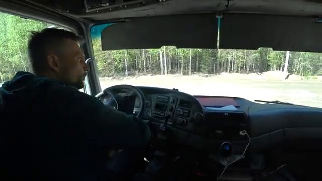 День самосвальщика! Везу ЩПС и песок карьерный. смотреть онлайн