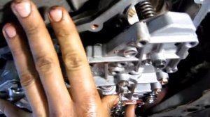 Замена масла в коробке автомат АКПП Nissan Tiida