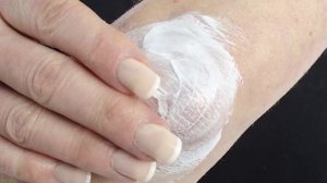 Отбеливаем Темные Пятна на Локтях и Коленях и всего за 5 минут...