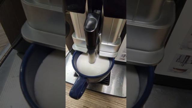 Кофемашина Bosch Verocup 100.