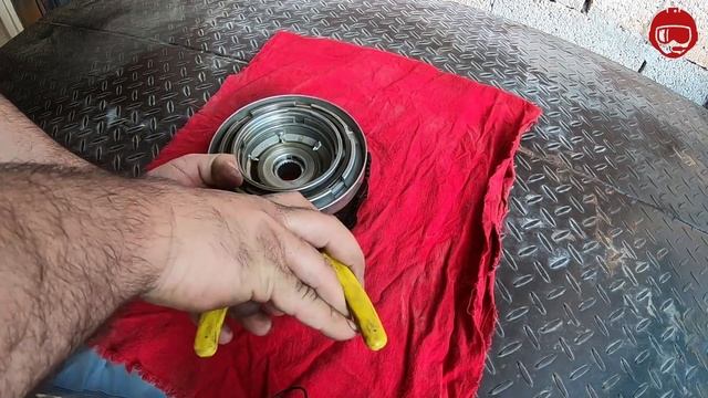 Honda GL1800 Goldwing clutch Repair إصلاح وتبديل كلتش قولدوينق смотреть онлайн