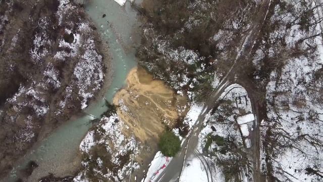 Сочи 2022 разрушена федеральная трасса в Зубовой щели, Лазаревский район.