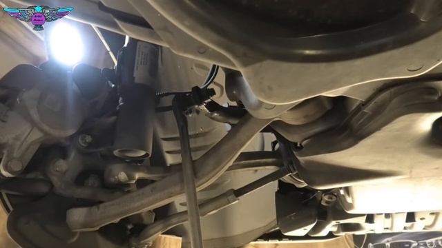 Mercedes w204 front antiroll bar stabilizer links replacement смотреть онлайн