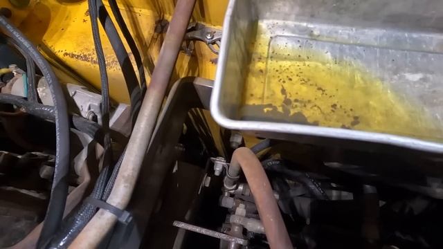 The OLD Skid Steer SMOKES Like a Chimney!!! Let's Find out WHY! ~ 1995 Gehl 5625sx Skid Loader P2 смотреть онлайн