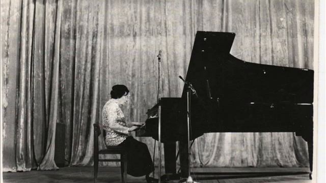 Мария Гринберг. Ф.Шуберт. Аллегретто. смотреть онлайн