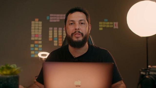 Aprenda como tirar suas ideias do papel com o Business Model Canva смотреть онлайн