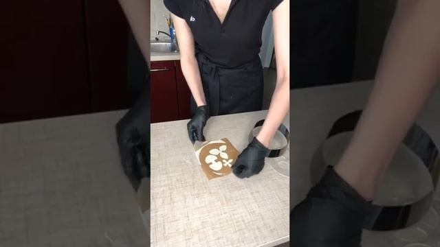 МК ШОКОЛАДНЫЕ ОРХИДЕИ. Работа с Трафаретами + Темперирование Каллетами смотреть онлайн