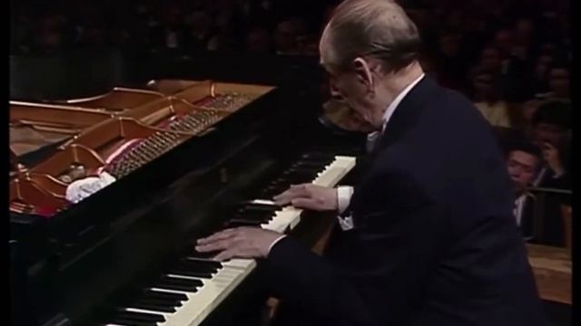 Vladimir Horowitz Plays Chopin Mazurka Op.33 No.4