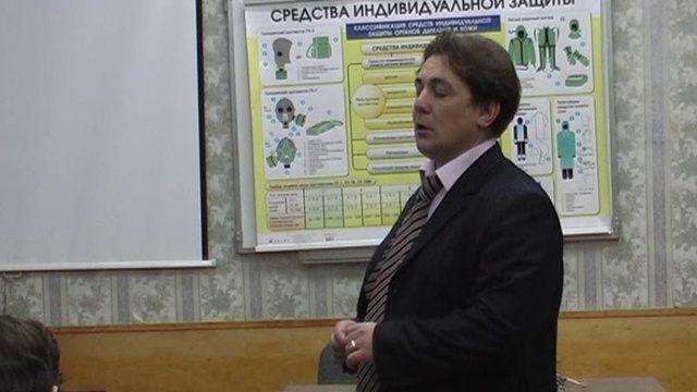 Свеча горящая с двух сторон