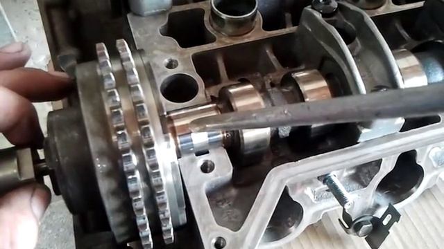мерседес С двиг. 111 2.2 бензин Система изменения фаз газораспределения. Проверка работоспособности смотреть онлайн