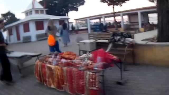 OM SHANTI OM YOGA смотреть онлайн