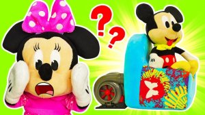 Волшебное кресло Микки Мауса!  Видео для детей про игрушки Микки Маус на русском языке