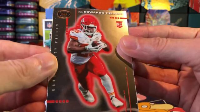 Random Retail Pack Friday ep. 12! 2020 Panini Chronicles NFL hanger boxes & packs. 💥Tua & Herbert💥 смотреть онлайн