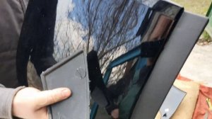 Меняем на приоре первый на второй бампер, вырезаем противотуманки