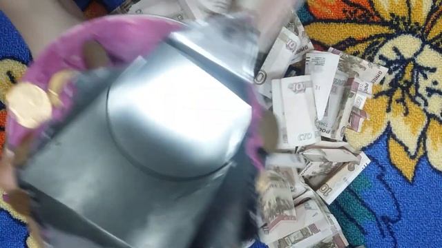 Открытие копилки Money box... смотреть онлайн