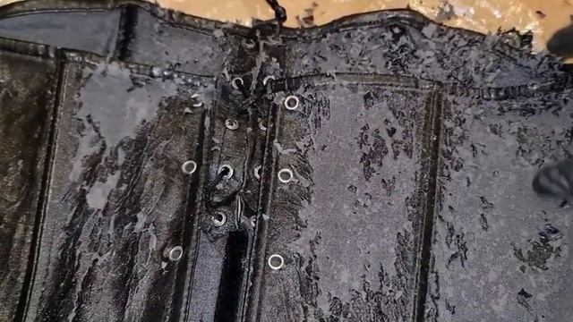 ?КАК ПОКРАСИТЬ КОЖАНУЮ( КОЖЗАМ) ВЕЩЬ В ДОМАШНИХ УСЛОВИЯX? смотреть онлайн