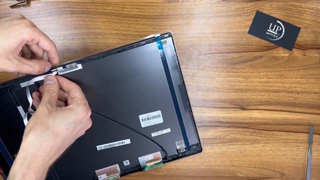 Ремонт ноутбука Lenovo IdeaPad 5 15ARE05, замена крышки матрицы, петли, замена термопасты. UPservic
