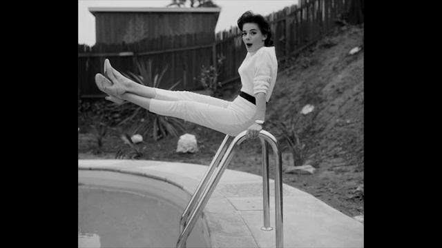 Horrors Behind Natalie Wood - Documentary смотреть онлайн