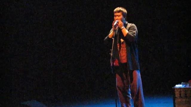 wang li from china, play chinese Kou-Xian (mondharp).4.AVI смотреть онлайн