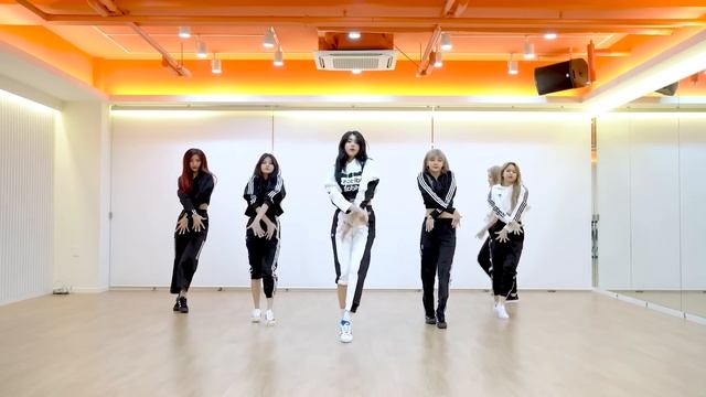 EVERGLOW - LA DI DA Dance Practice (Mirrored) смотреть онлайн