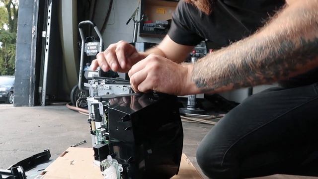 ***HOW TO FIX Cadillac Cue System touch screen not working!*** смотреть онлайн