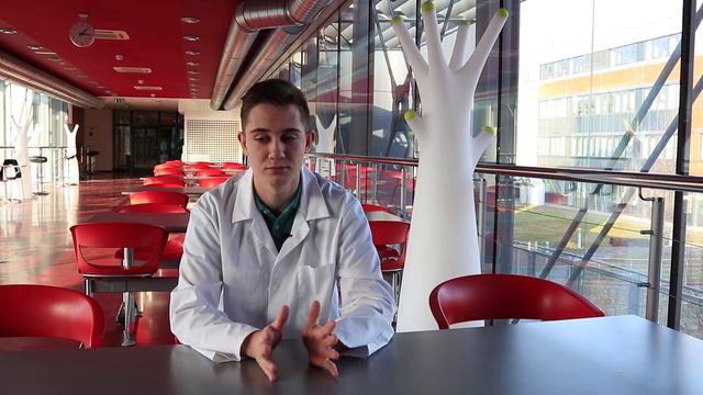 Медицинский факультет в Масариковом университете I Как проходит учеба в Чехии смотреть онлайн