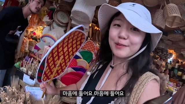 많이 달라진 방콕 최대 규모의 주말시장 탐방기 ??(5) смотреть онлайн