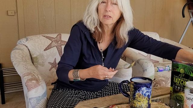 Comfort Beverage, Matcha Green Tea Latte with Astragalus, Ashwagandha, Chaga Mushroom and Bergamot смотреть онлайн