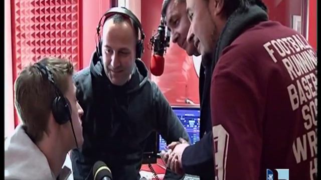 Maxwell Philip Holt a Radio Sound.mpg смотреть онлайн