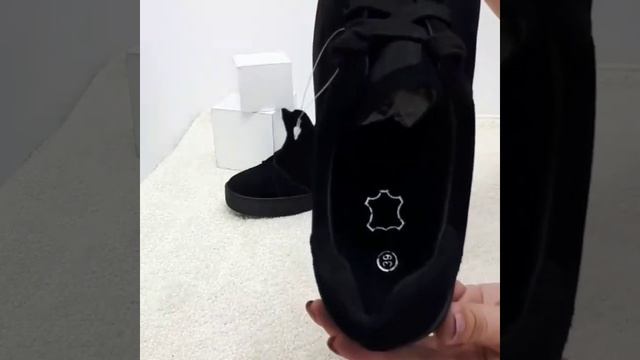 Замшевые черные туфли на толстой подошве смотреть онлайн