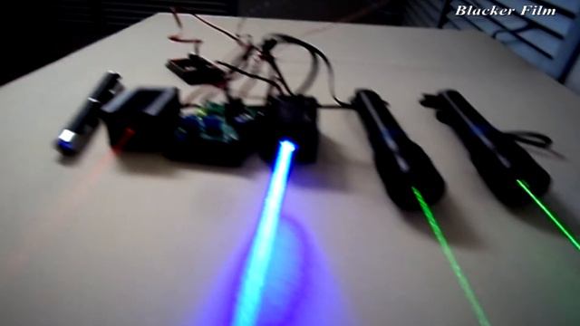 RED GREEN BLUE LASER 100mw 150mw 200mw 2W смотреть онлайн