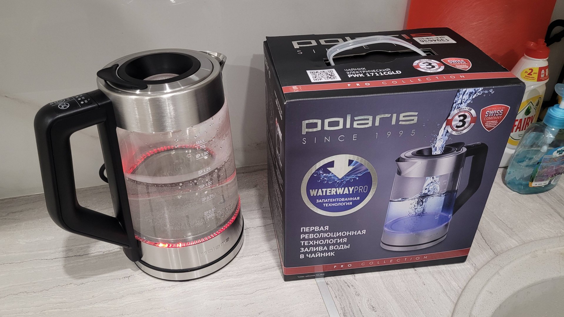 Чайник Polaris Pwk