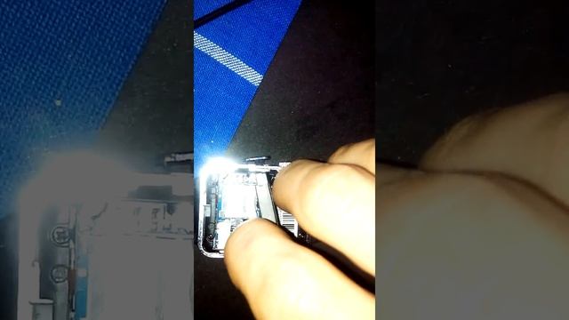 Не реагирует на зарядное устройство смотреть онлайн