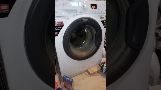 Hotpoint-Ariston WMSG 7125 смотреть онлайн